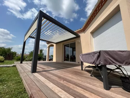 Installation d'une votre pergola bioclimatique en aluminium à Saint-Étienne-de-Tulmont, Nègrepelisse, Alu Project