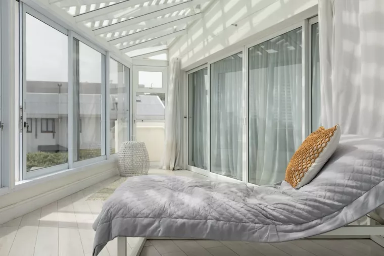 Création d'une extension véranda en pvc sur terrasse beton, Nègrepelisse, Alu Project