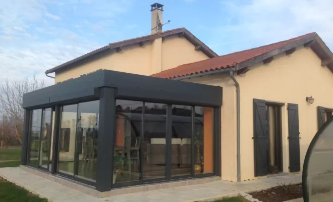 Installation de véranda avec volet roulant dans le Tarn et Garonne , Nègrepelisse, Alu Project