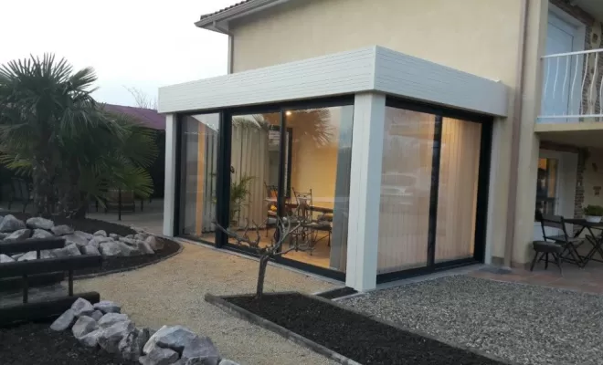 Installation de pergola bioclimatique sur mesure en aluminium à Lacourt-Saint-Pierre, Nègrepelisse, Alu Project